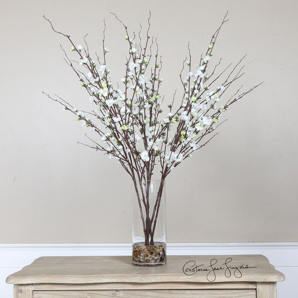 Albion Dell – 36 inch Silk Centerpiece – 30 inches wide by 30 inches deep –