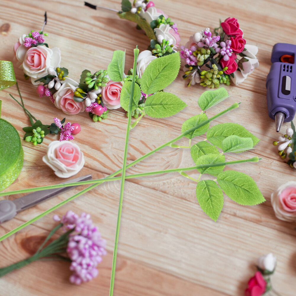 30 Pcs Rose Stems for Crafts Bouquet Holder Festival Flowers Love Bride
