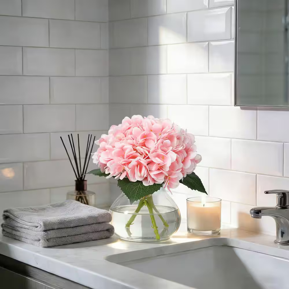 Artificial Hydrangea Flowers with Glass Vase and Fake Water for Home Table, Wedd