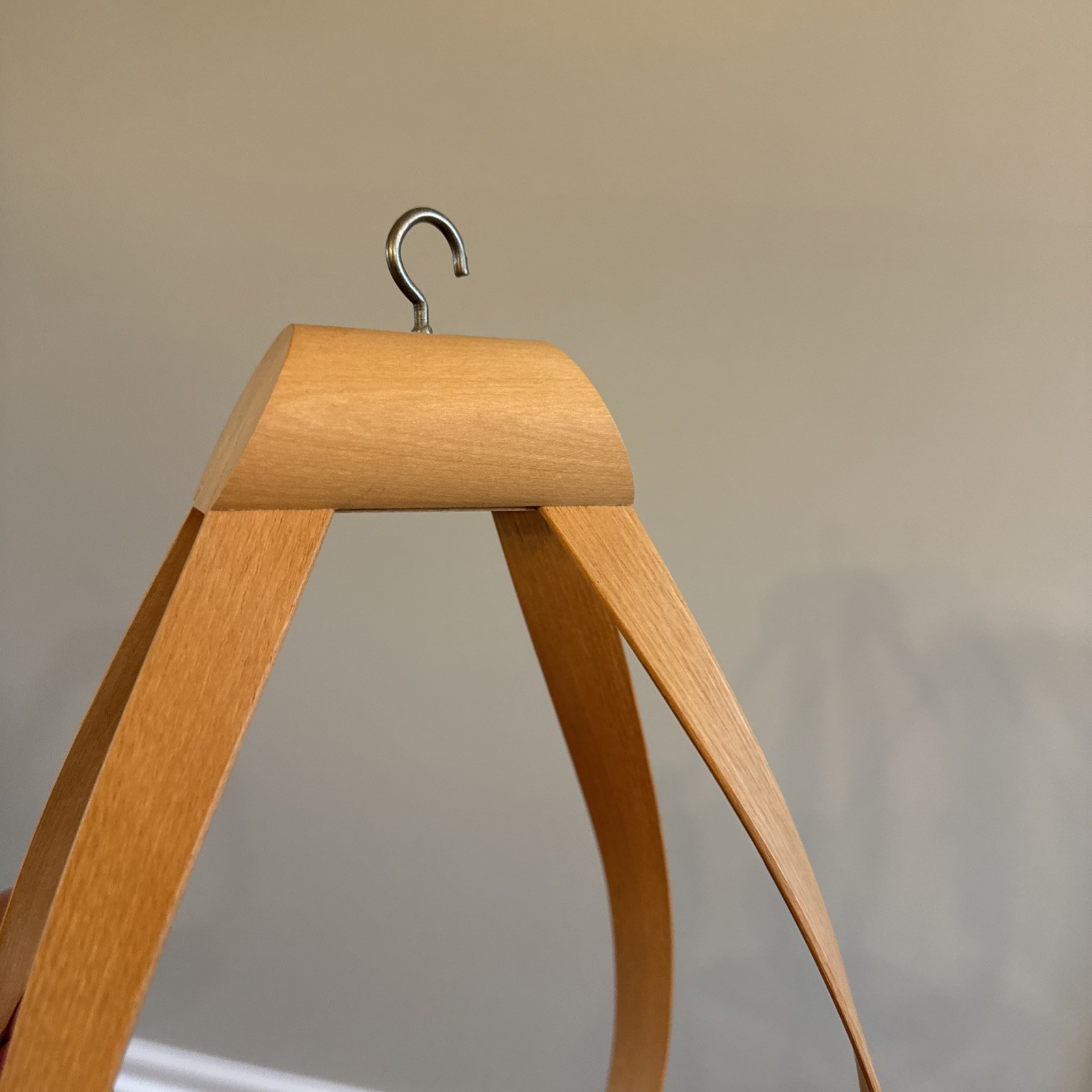 Bentwood Teardrop Hanging MCM 13 inch Wood Plant Planter Stand Shelf with chain