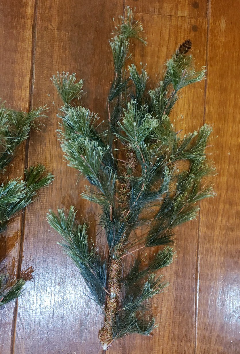 3 Realistic Green Pine Pinecone Wreath Christmas Filler Decor Branches 19″ PLUS
