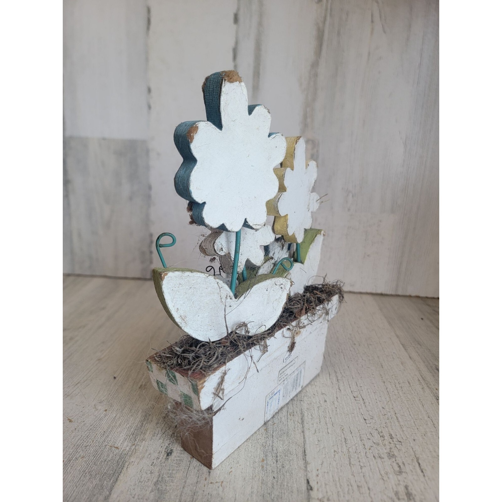 Wooden spring flower pot AS IS Easter home decor