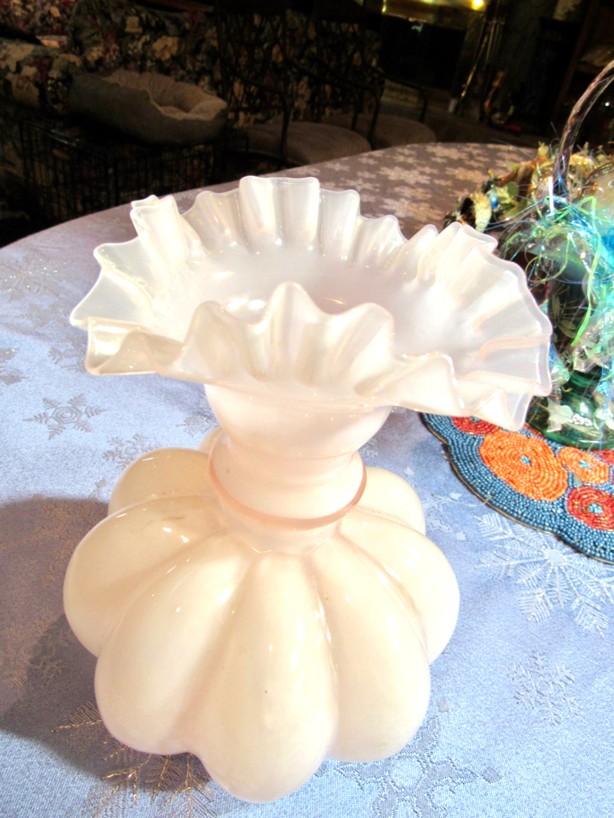 Pink Frilled Flower Vase–8″ Tall