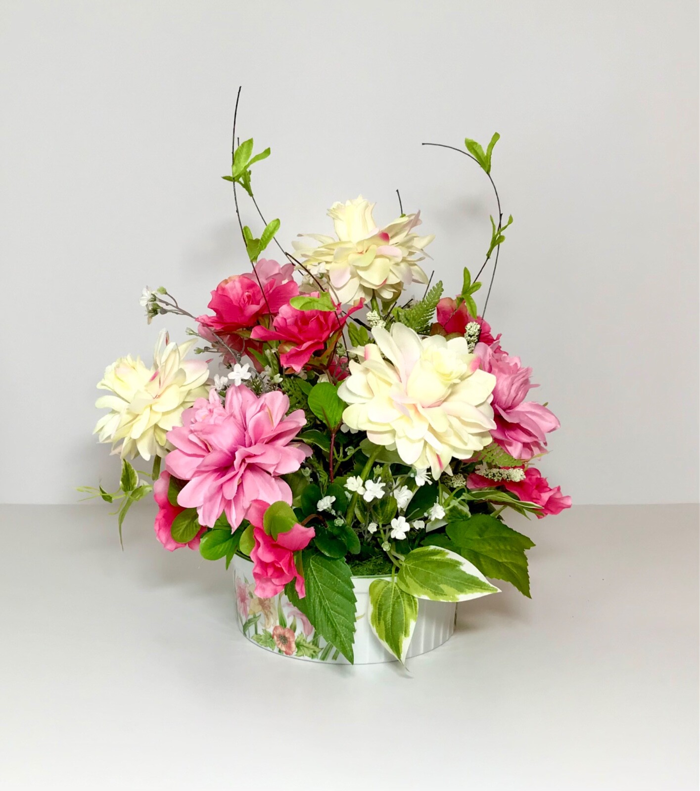 PINK WHITE CREAM FLOWERS ARRANGEMENT PORCELAIN VASE FLORAL CENTERPIECE GIFT NEW