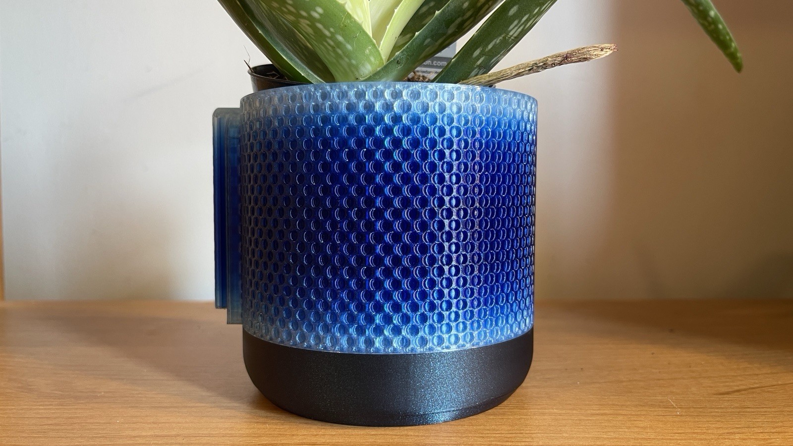 Succulent/planter indoor wall mounted – custom 3D printed