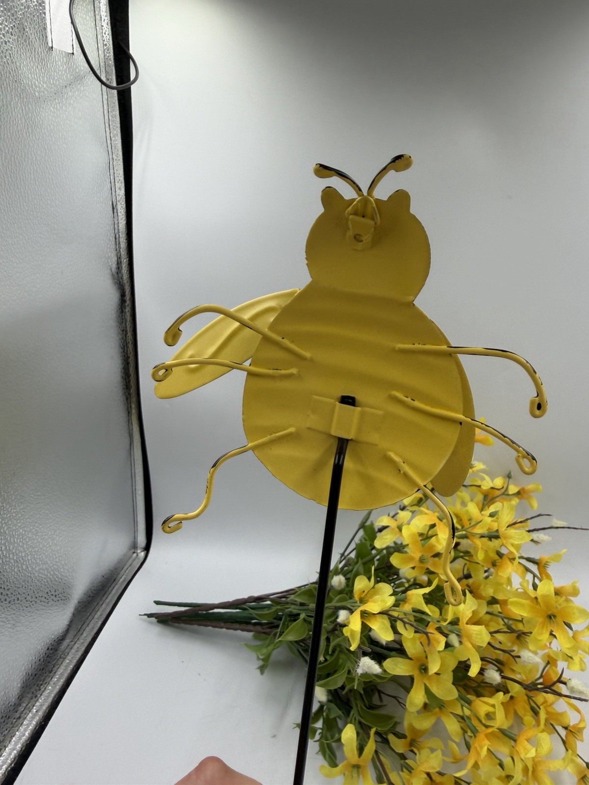 Bees – Flower Floral Arrangement – Spring Summer Decoration – Table Centerpiece