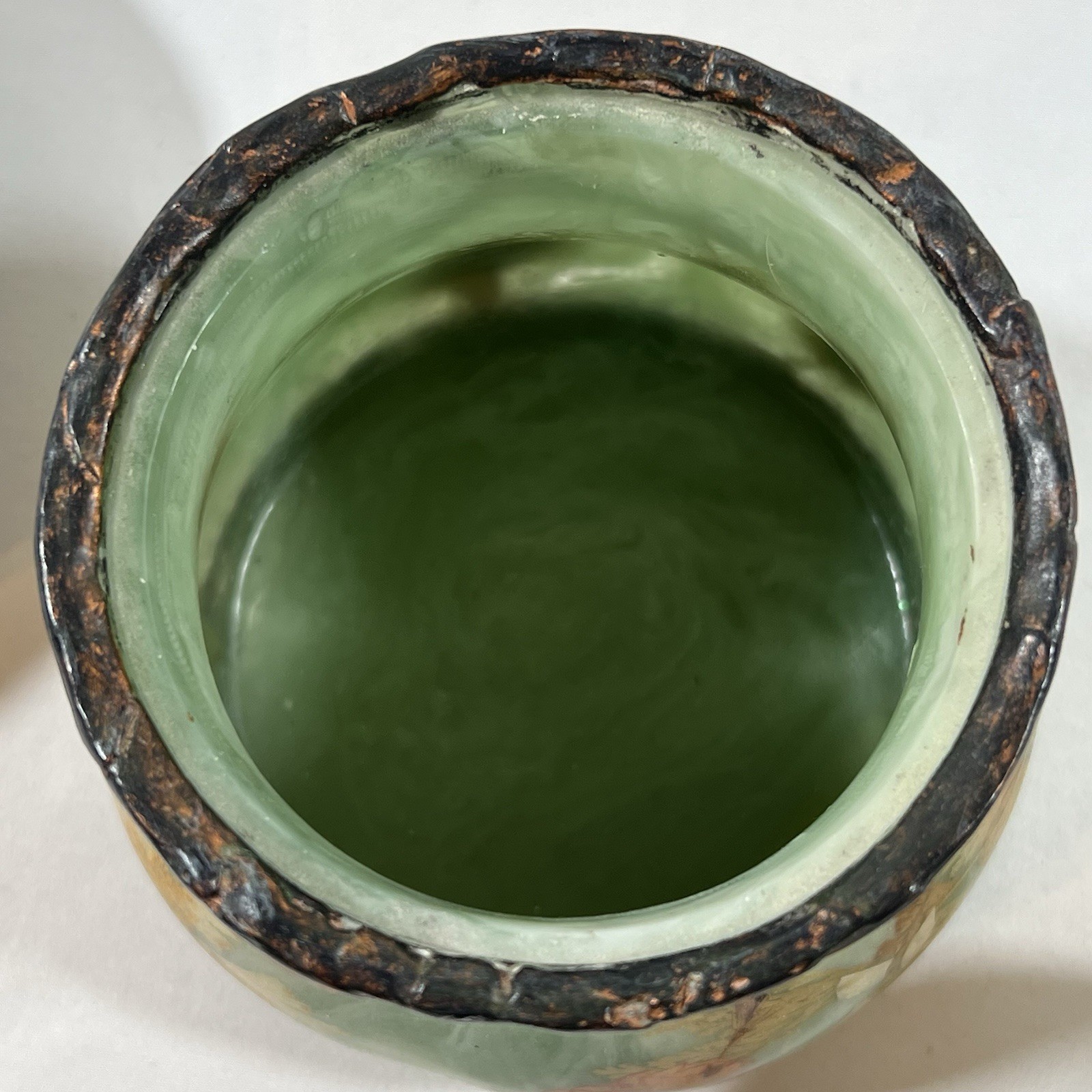 Vintage India Ink Pressed Flower Green Resin Fresh Fields Soap Dish & Container