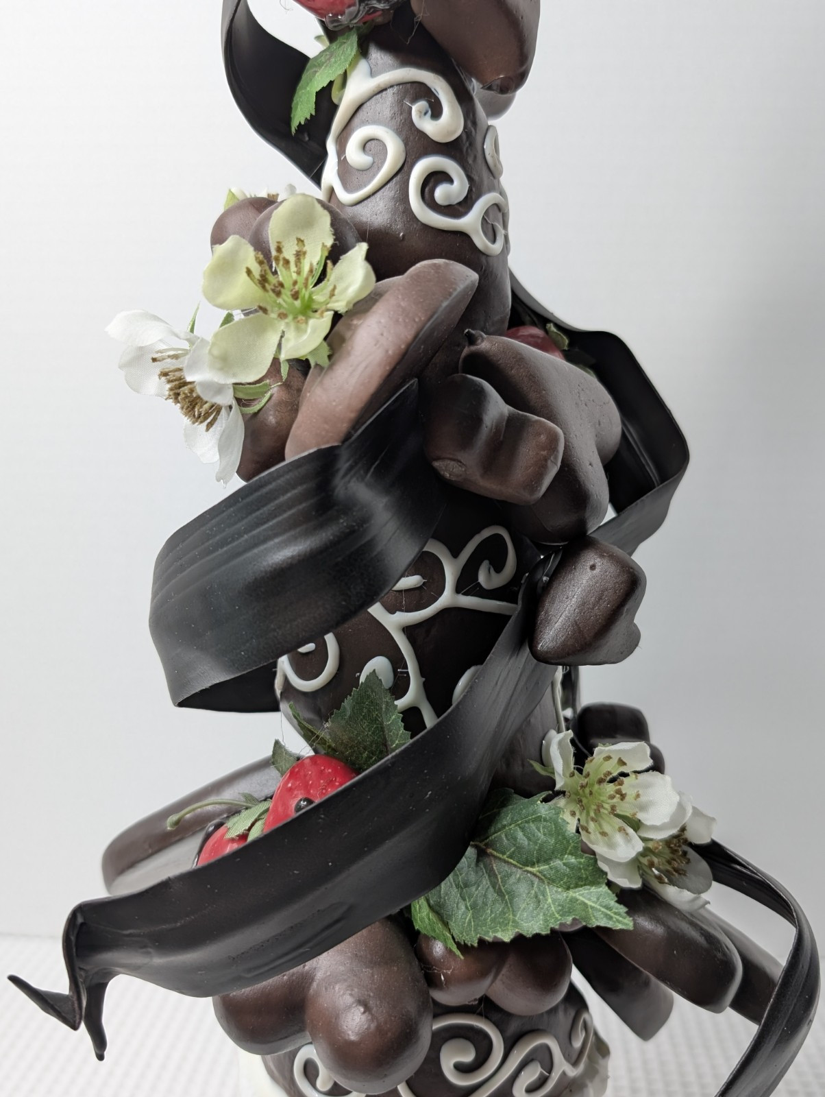Vintage Chocolate Tree Plant Floral Christmas Holiday Faux Hearts Strawberries