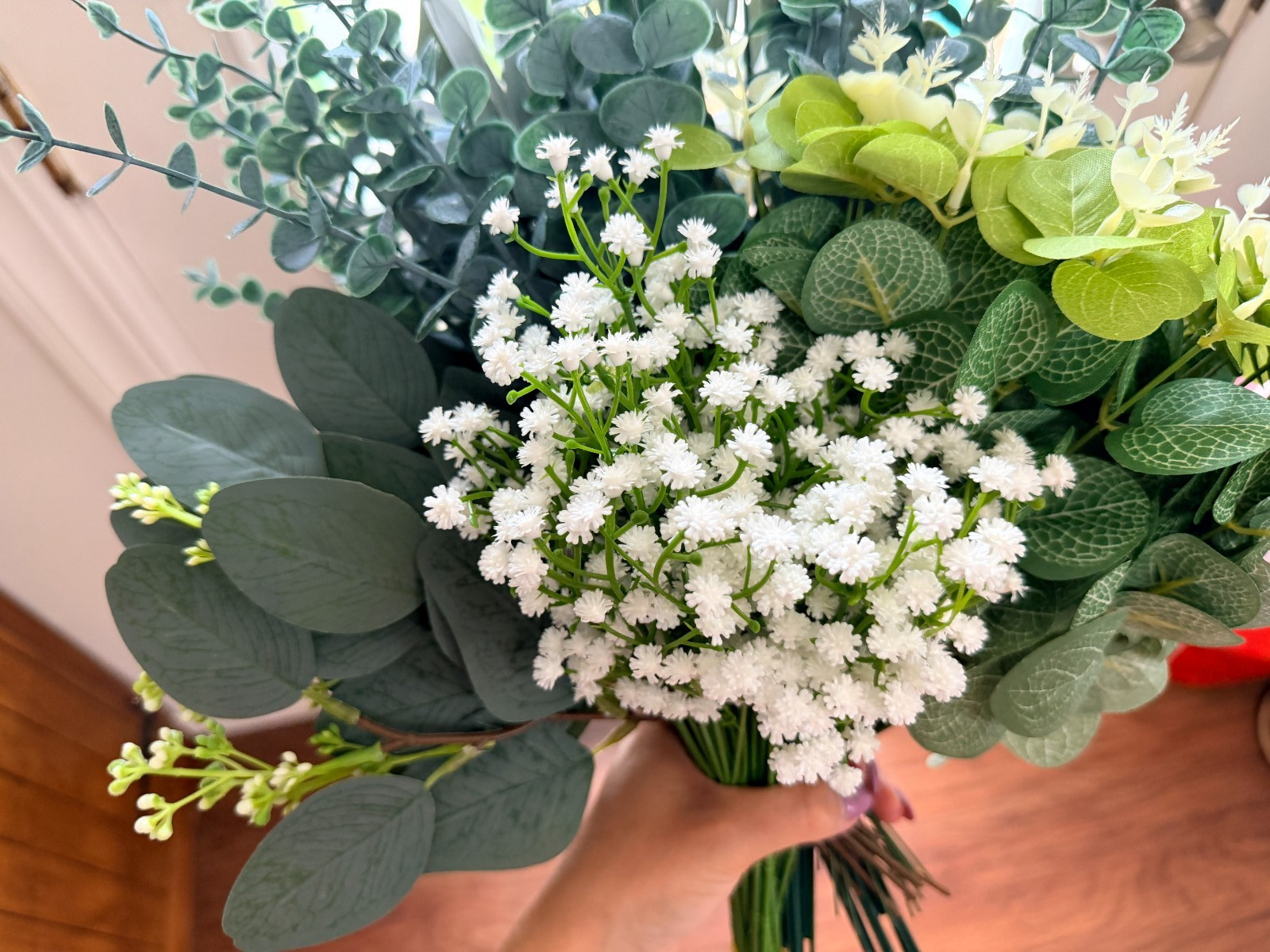 120 Pcs Artificial Eucalyptus Stems Faux Greenery Baby Breath Wedding Decor