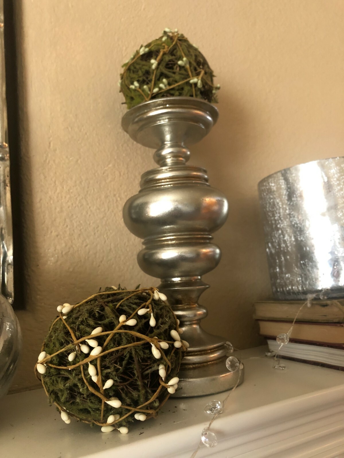 Grapevine MOSS BALL with White Berries FLORAL DECOR