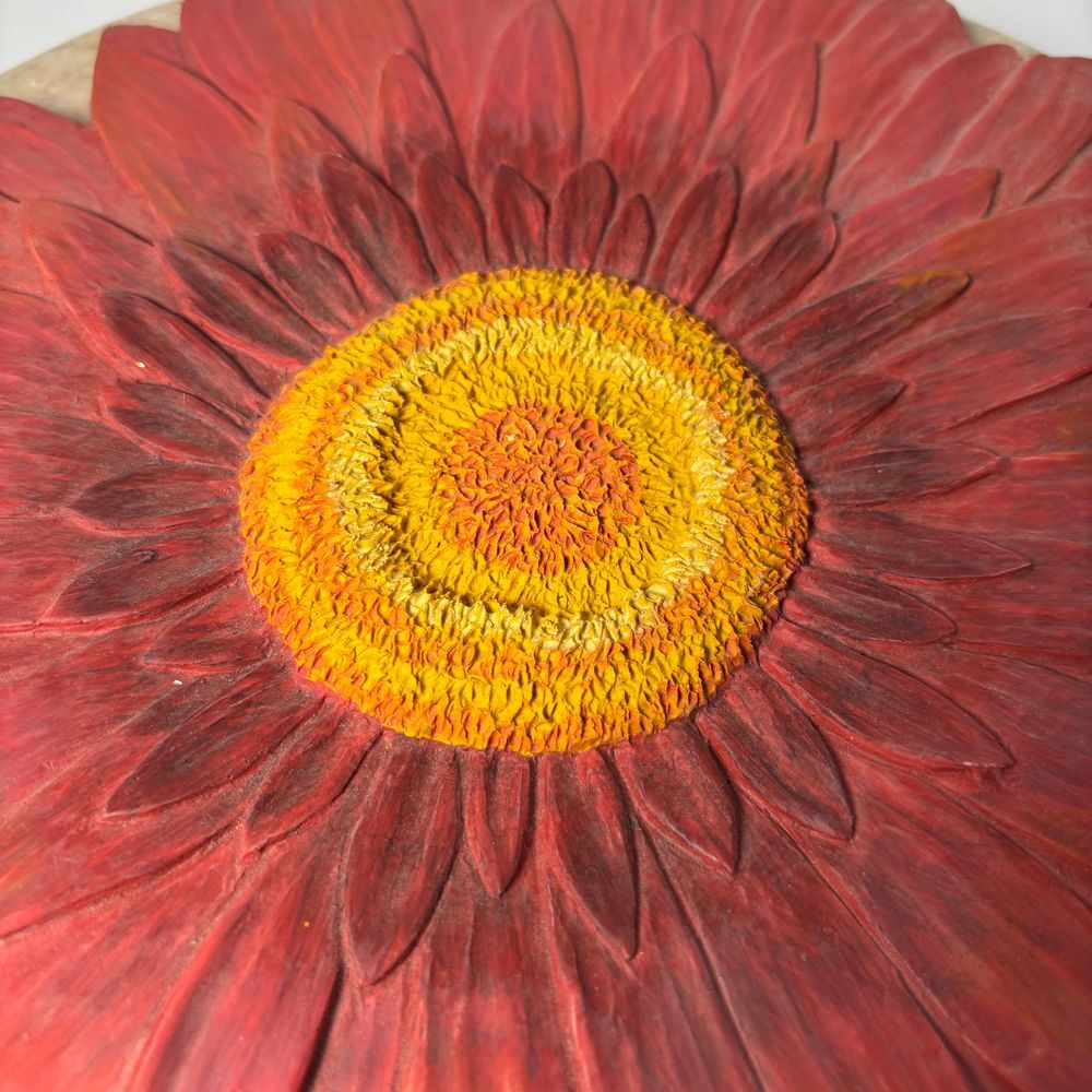 Red Sunflower 11″ Wall Hanging Ceramic Stone Evergreen Home & Garden