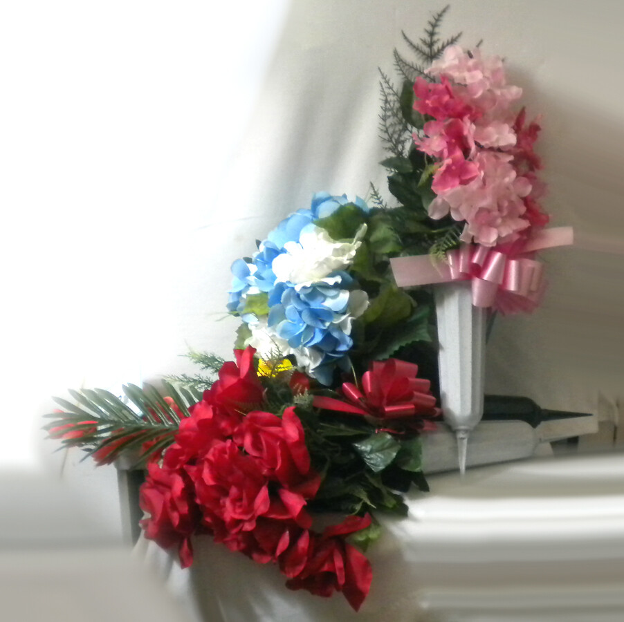 4 Bright Pink, Yellow, Red & Blue Artificial Cloth Floral Bouquet Sets New