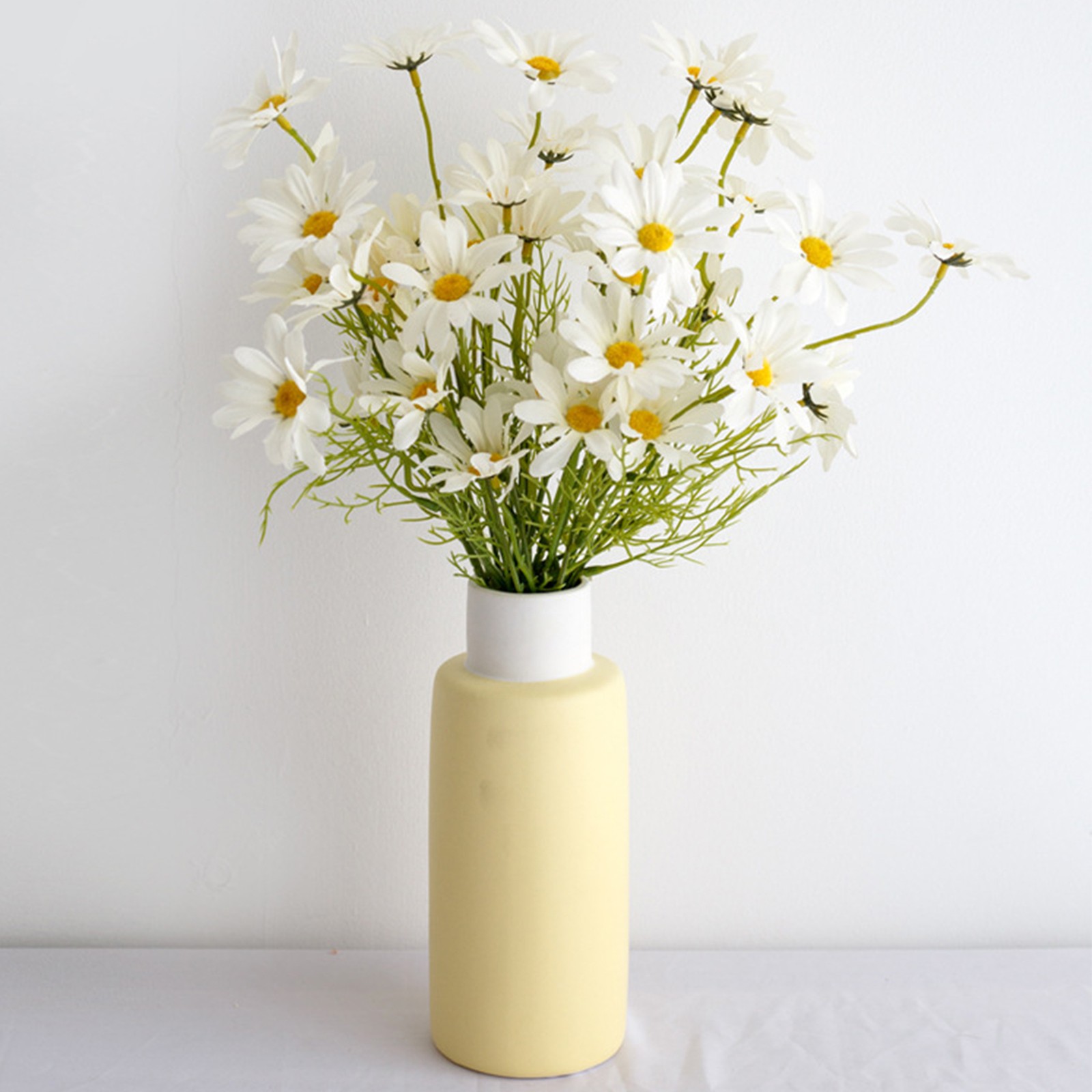 Artificial Daisy Silk Plastic Soft Easy Cleaning Attractive Decorative Fake