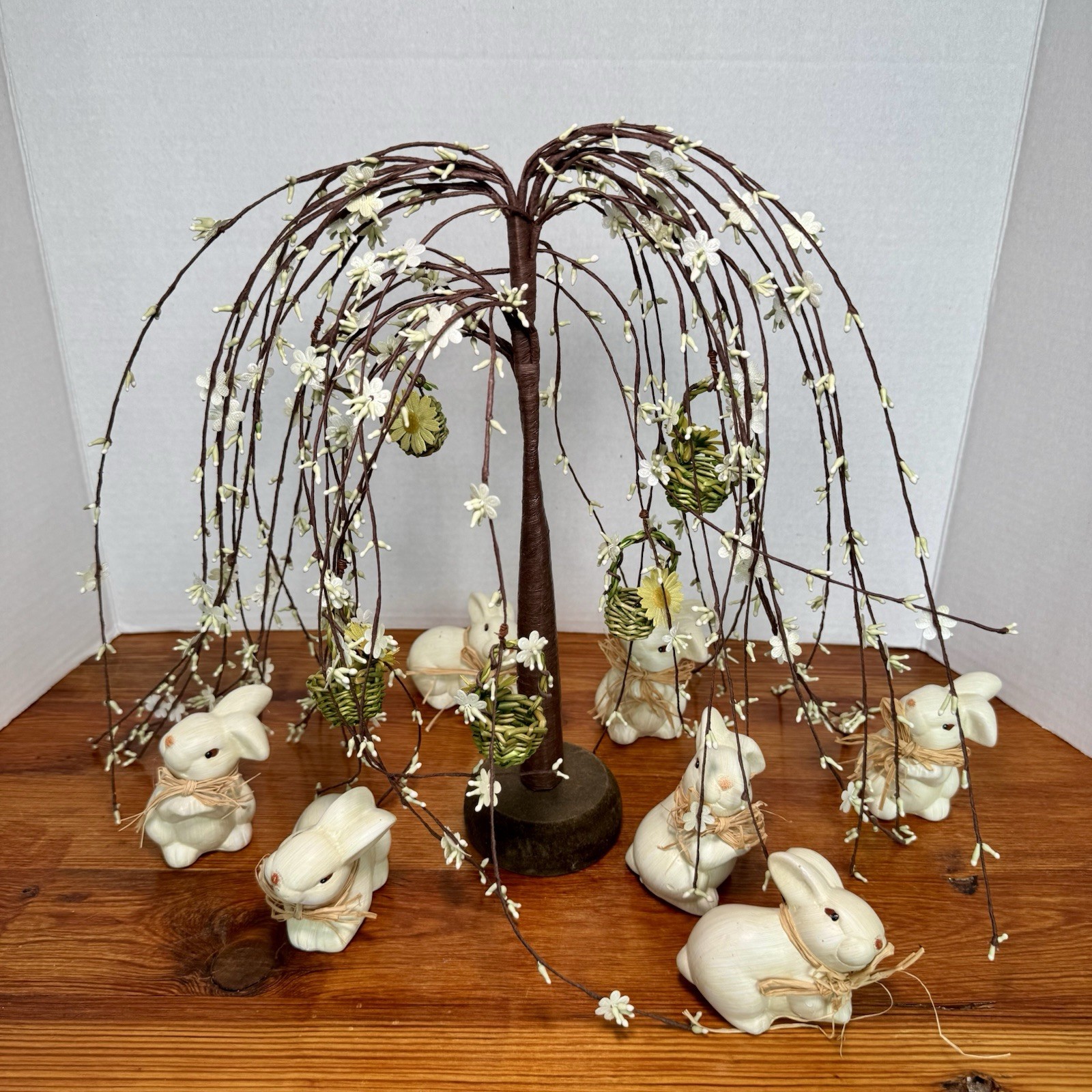 Primitive Spring Pip Berry Willow Tree Woven Flower Baskets 7 Bunnies Vignette