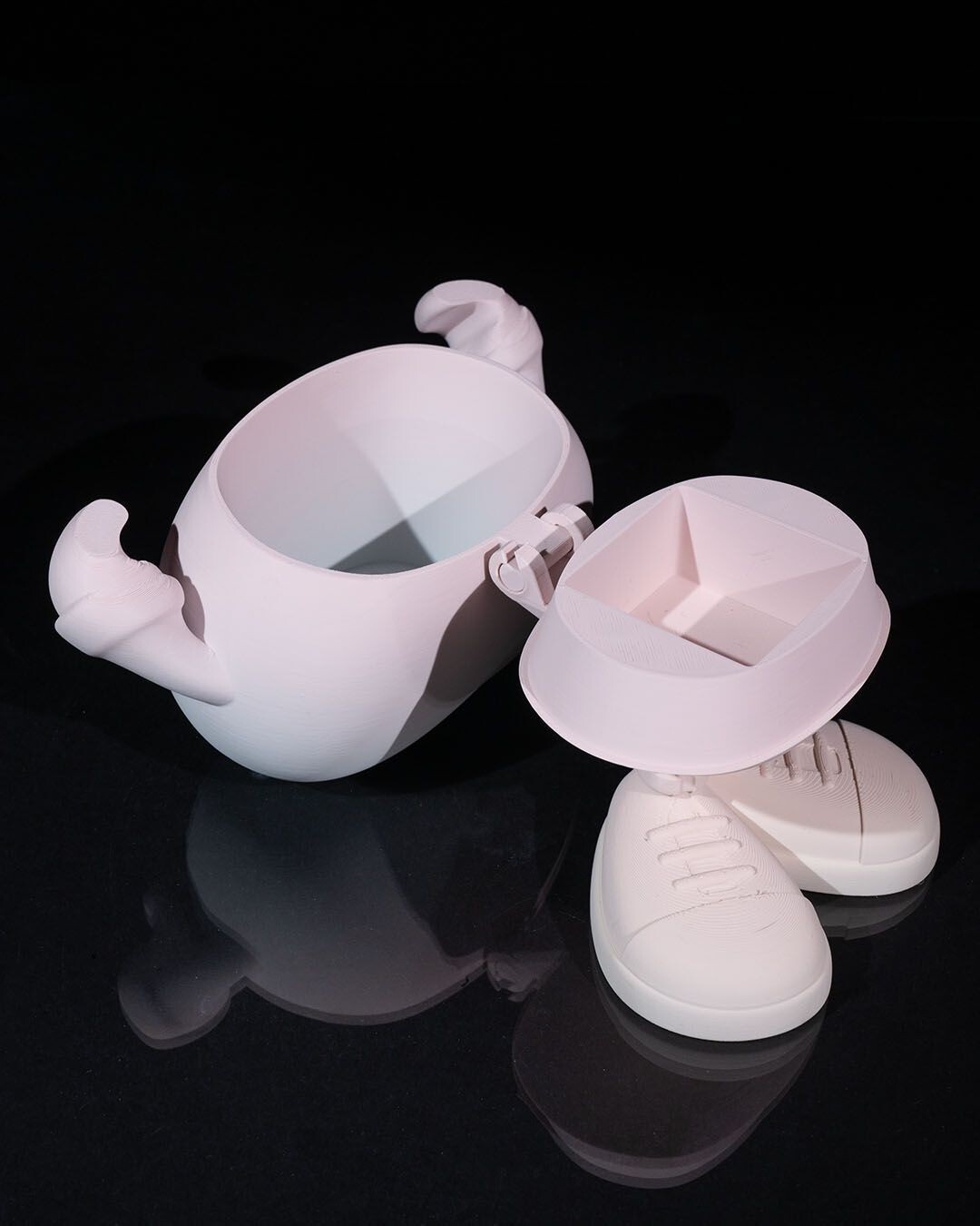 “3D-Printed Heart Gift Box: Perfect for Special Occasions”