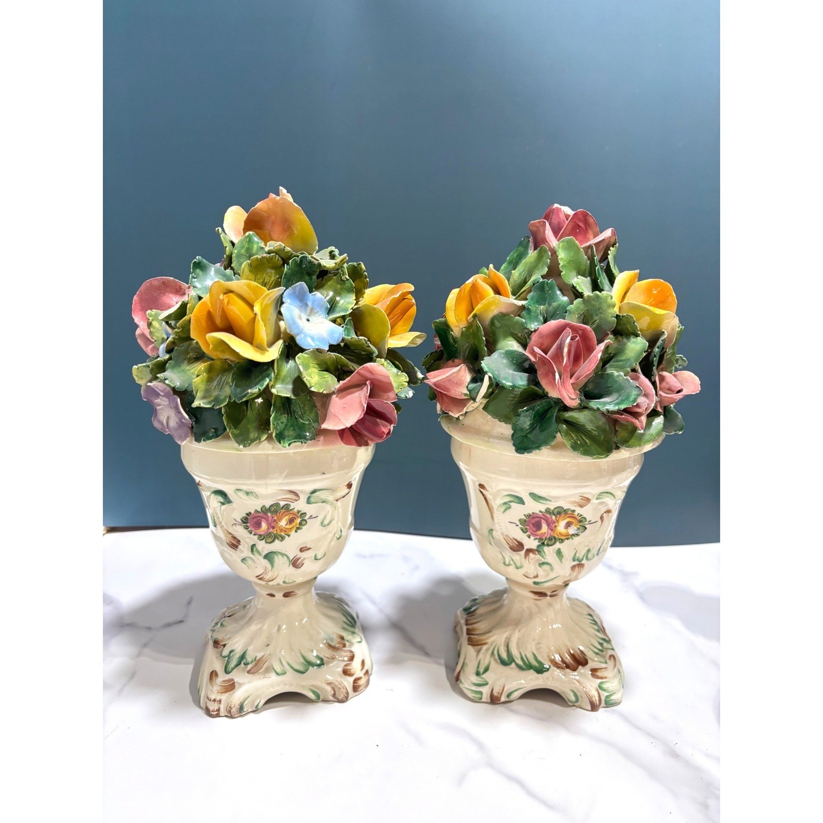 Vintage Capodimonte Italy Porcelain Lidded Urns Floral Bouquet Roses Set of 2