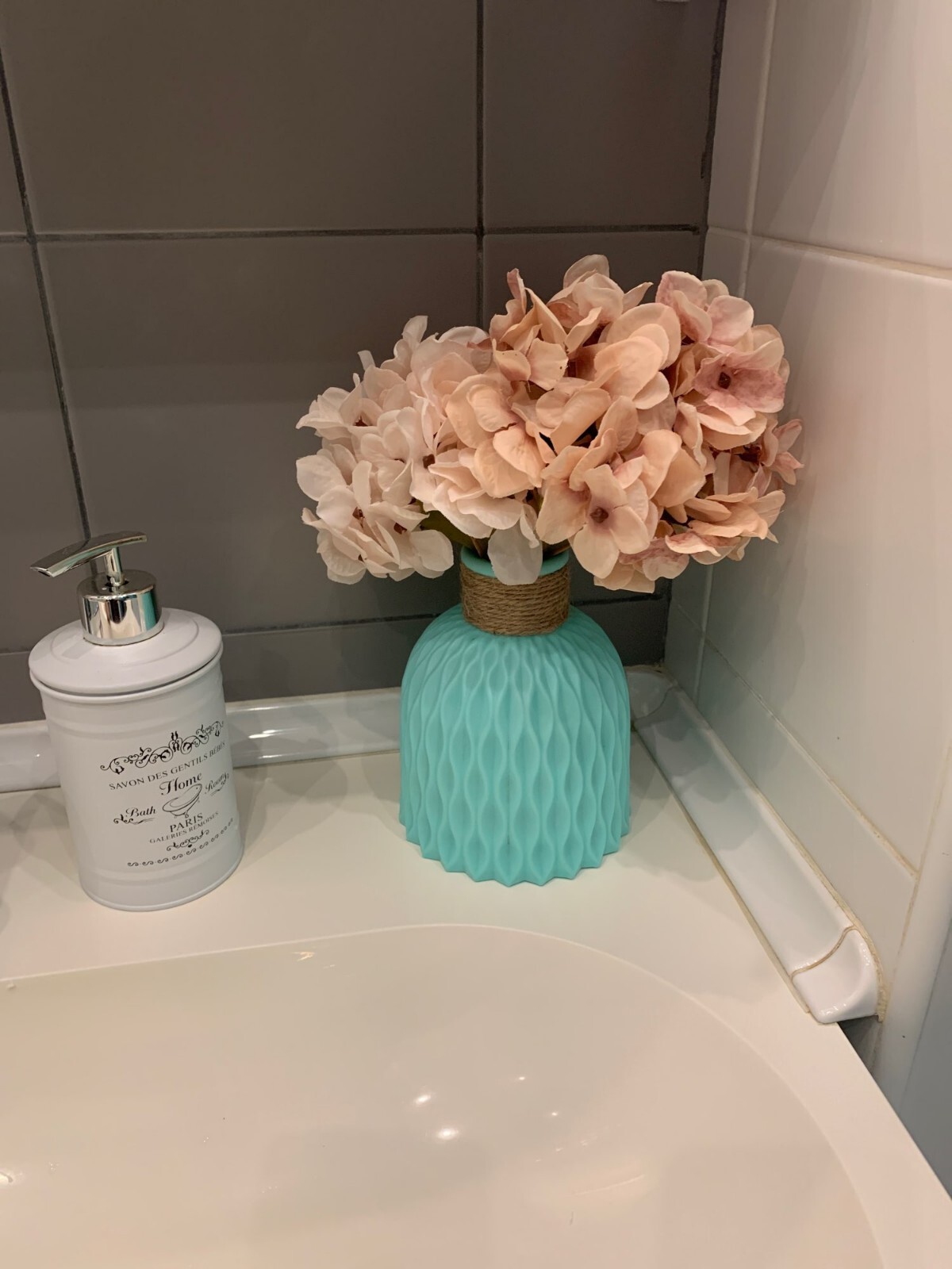 Modern Nordic design flower vase