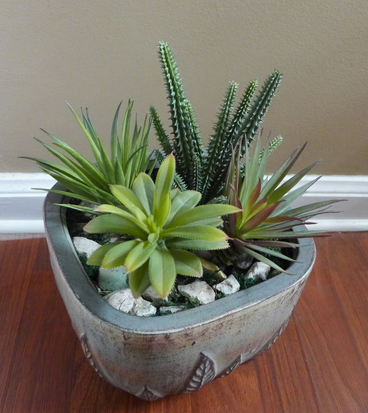 Set of 4 Artificial Succulents Plastic Plants Cactus Agaves
