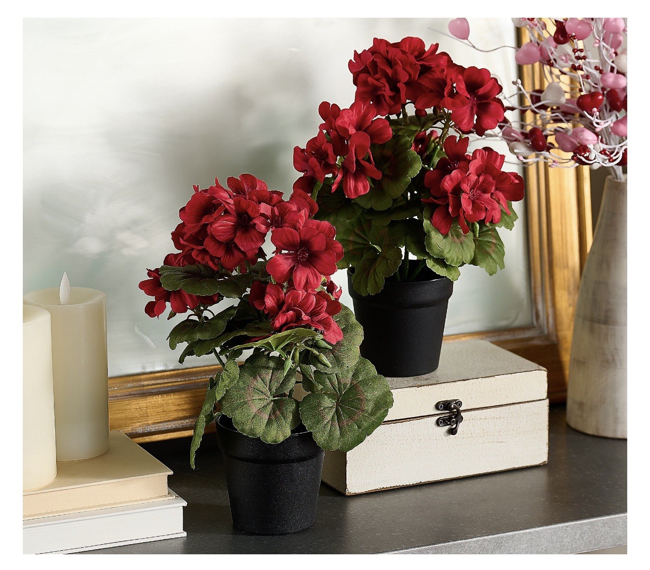 SET OF (2) 13″ GERANIUM POTTED PLANTS IN RED BY VALERIE PARR HILL Item H451619