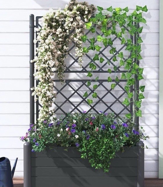 12 Pack 84 Feet of Vines ~ Room or Party Decor ~ Artificial Green Ivy Garland