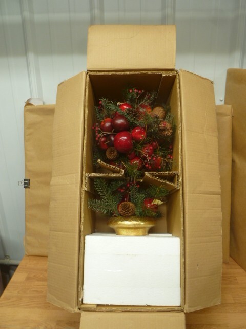 Rare Mark Roberts 20″ Apple Topiary with Pine, Pinecones, Berries, & Gold Pot