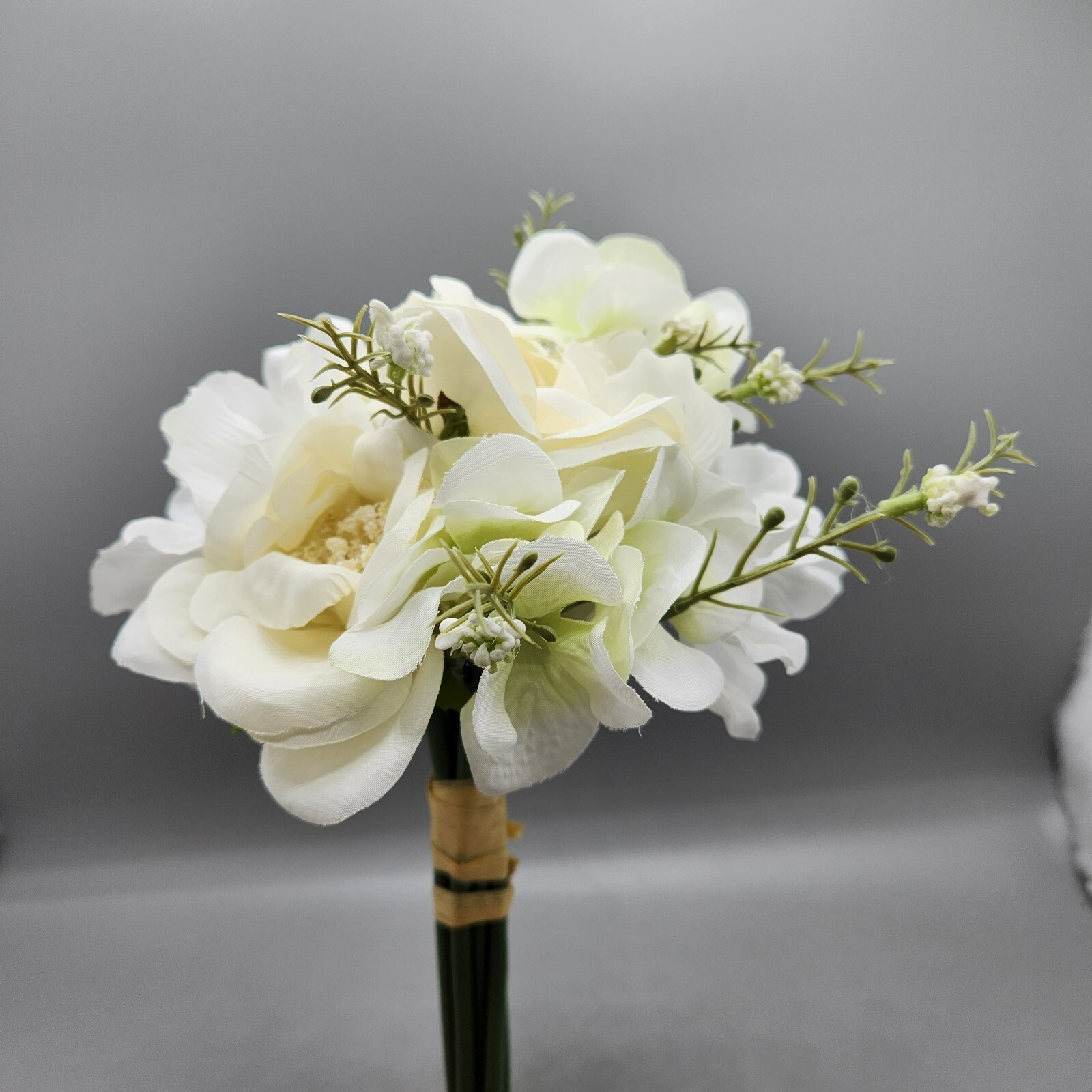 Artificial Floral Small Boquet White Wedding Party Decor Crafts Centerpiece