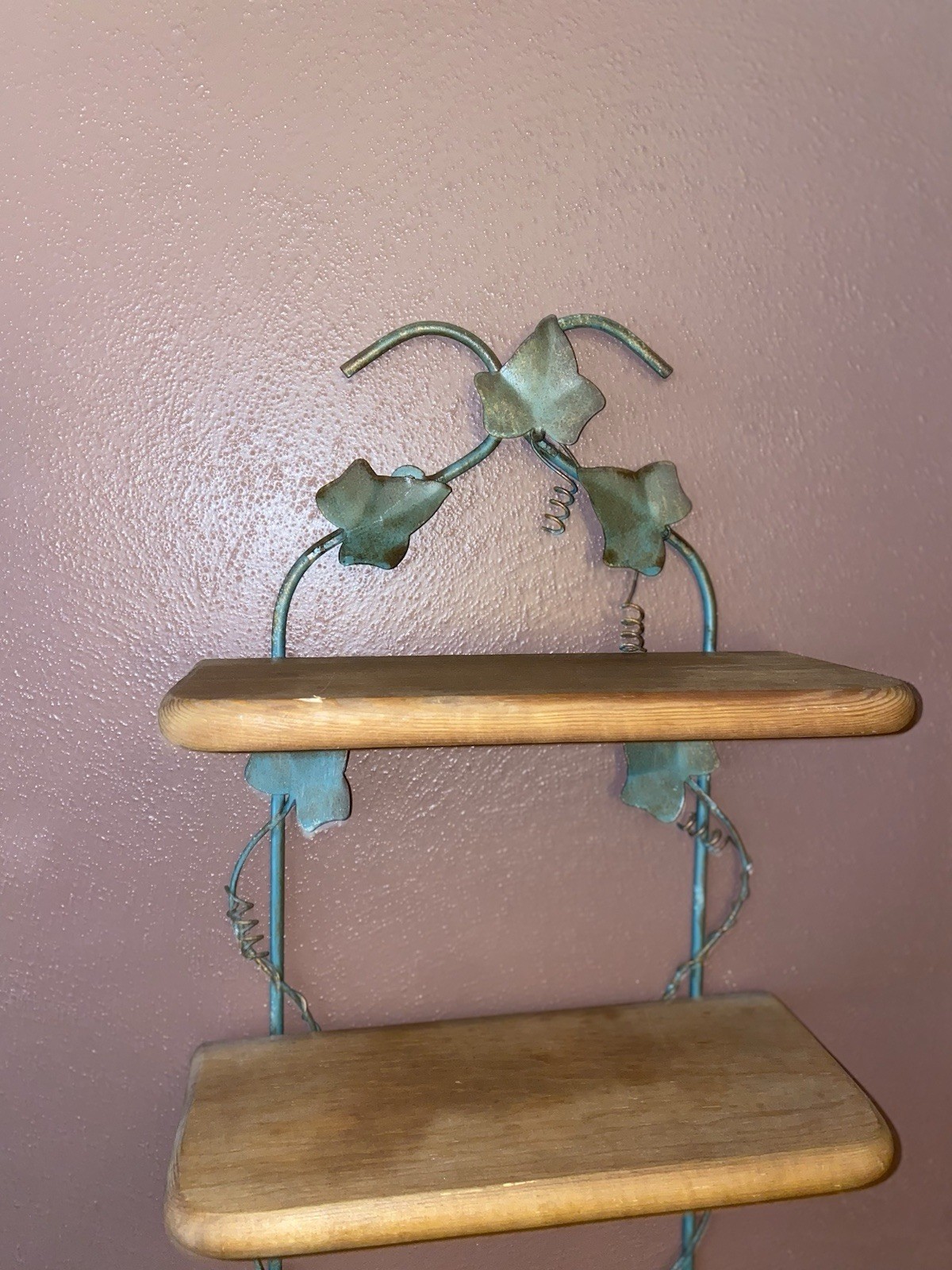 Vintage Home Interiors Metal Green Gold Accents Ivy Cottage Core 3 Wood Shelves