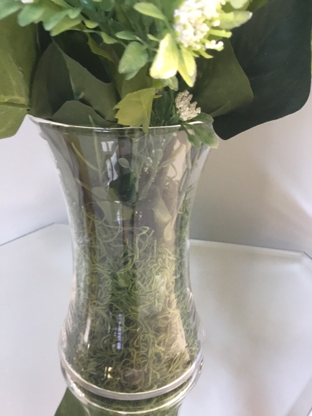 Artificial Flower Arrangement With Pink,white and Green .23×13 With Clear glass