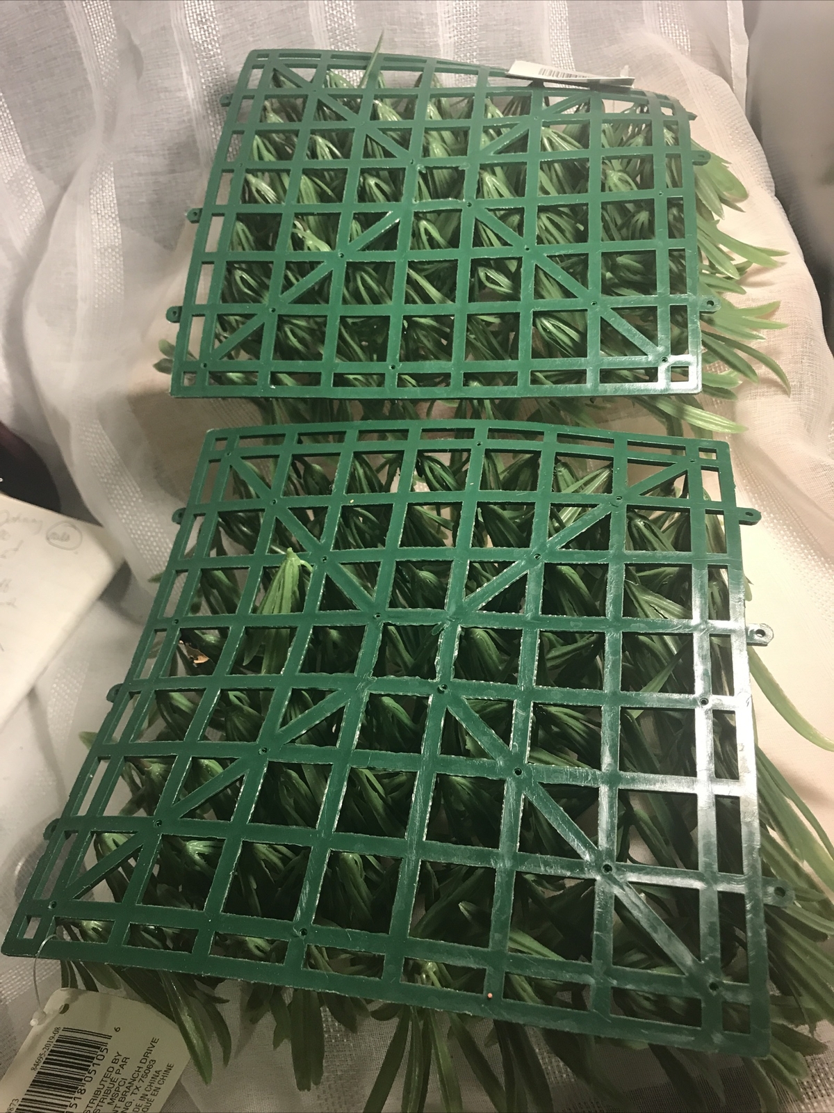Floral Accent Mat NWT Greenery Faux Foliage Leaves Greenhouse Grass Decor (2)