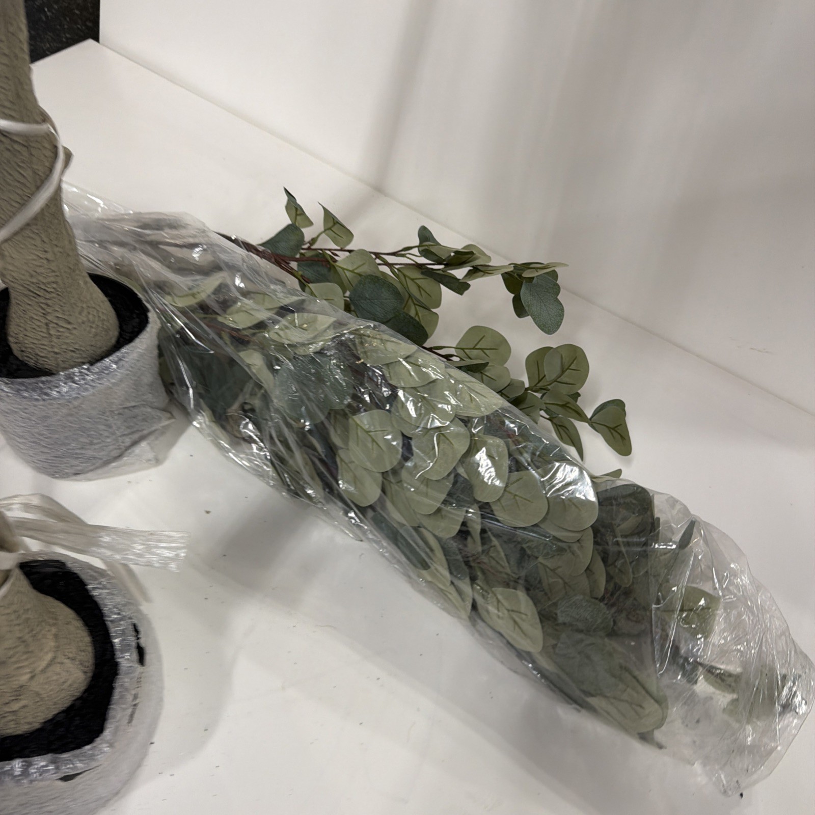 2 Pack 5 Ft Artificial Eucalyptus Trees. Read!