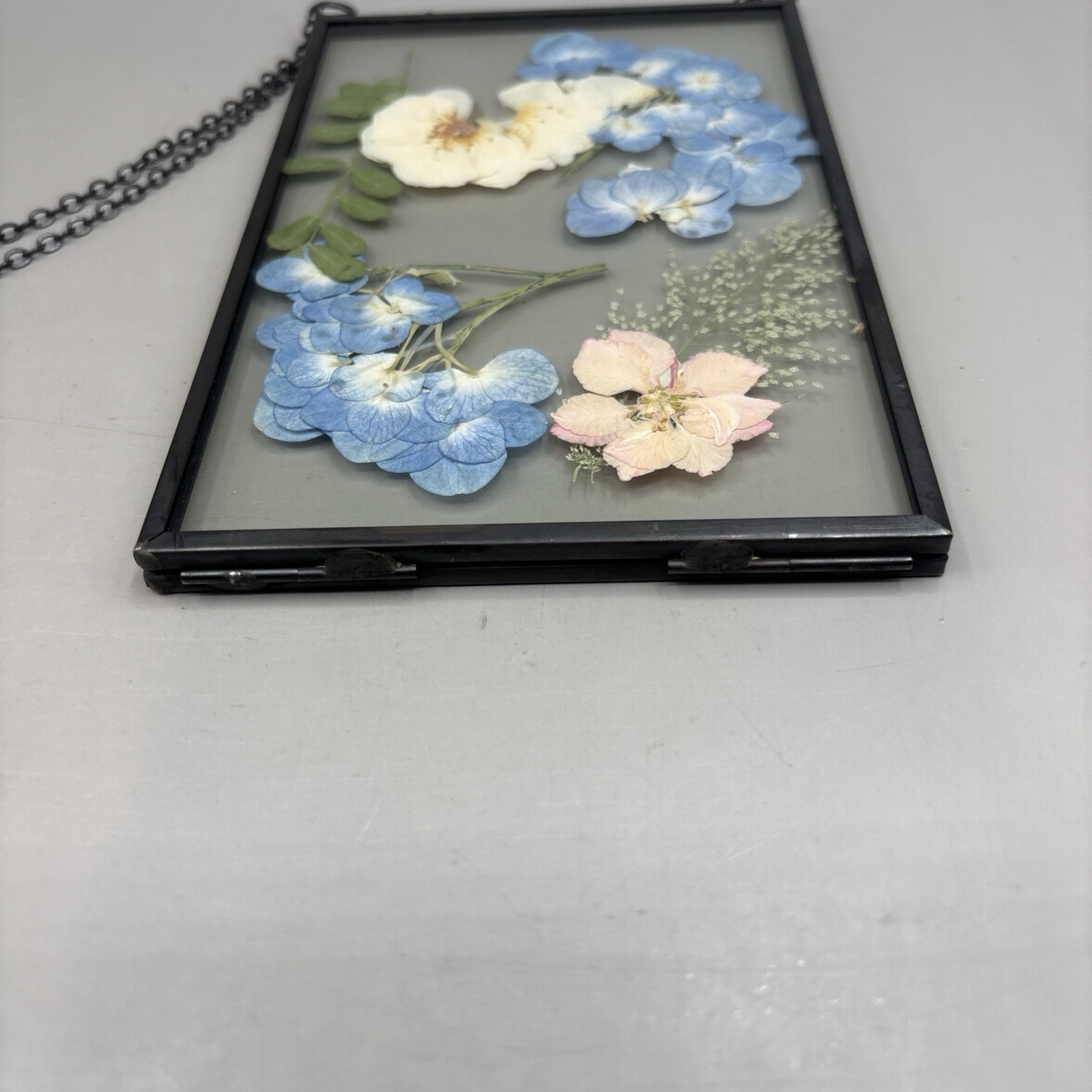Vintage Lasting Impressions Real Dried Pressed Flowers In Glass W/ Metal Frame