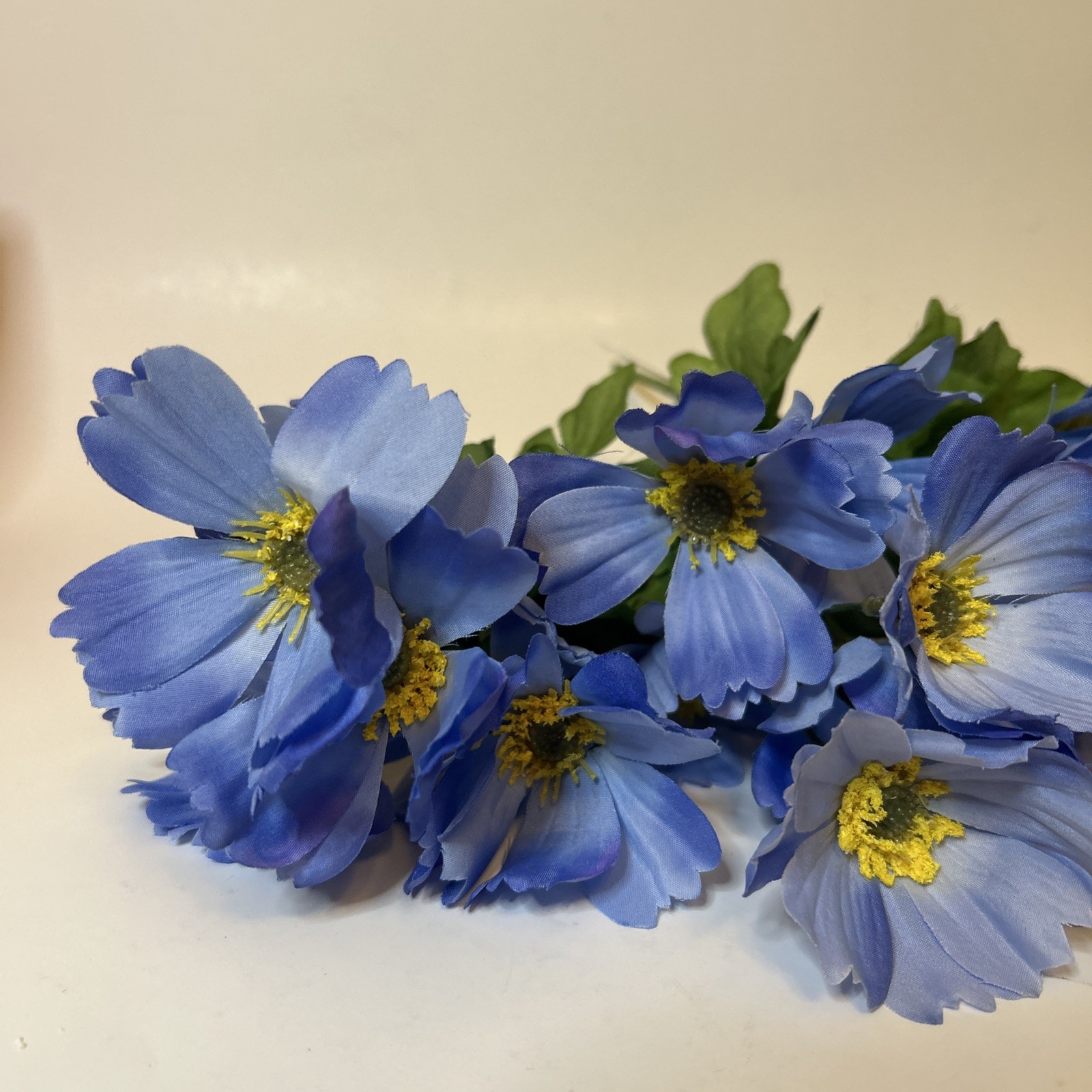 Mainstays Artificial Cosmo Pick Flowers – Set of 3