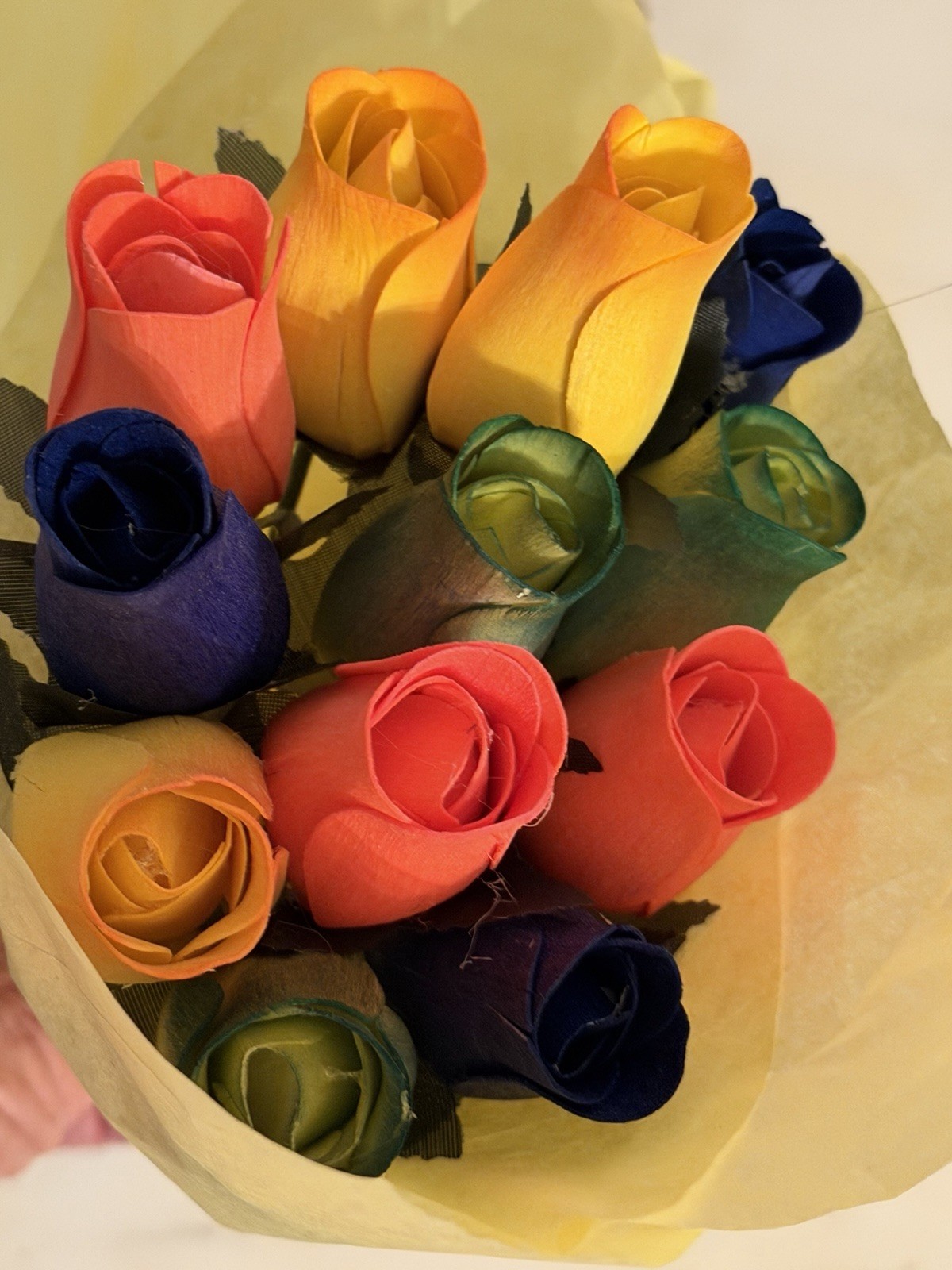 1 DOZEN – 12 MIXED COLOR BOUQUET OF BUDS FLOWER WOODEN ROSES