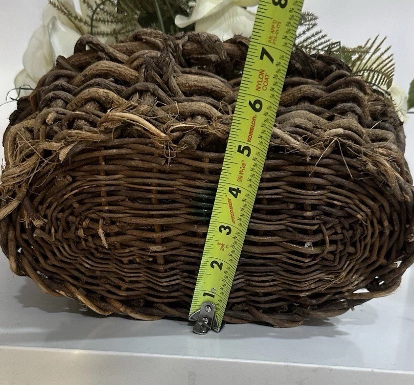 VTG Flower arrangement Rustic Twig Vine Handmade Basket Whimsical Centerpiece