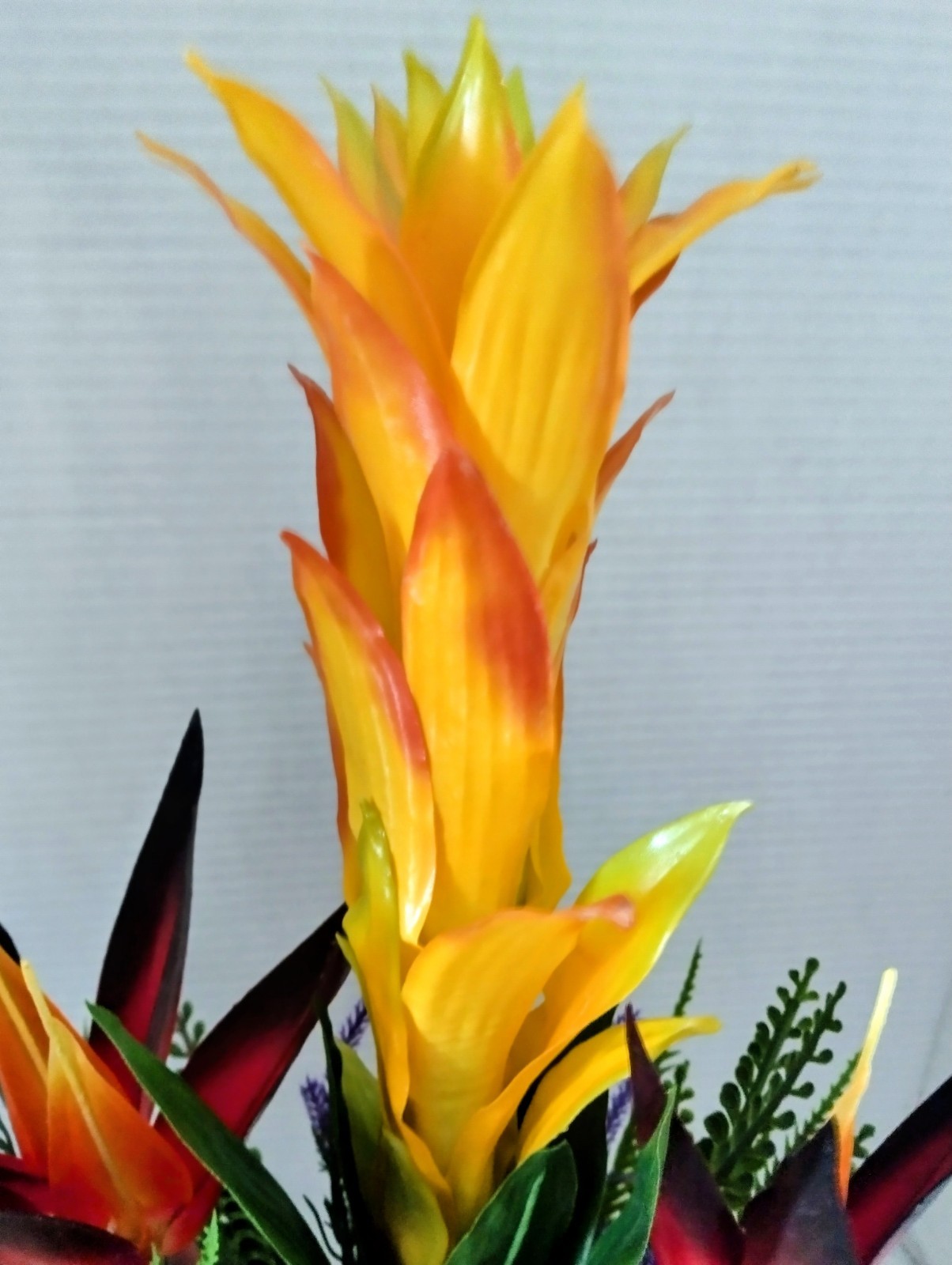 Tropical table centerpiece. Silk flower arrangements RED