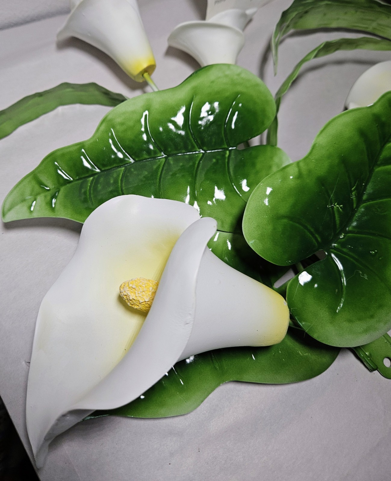 Calla Lily Ceramic Flower Tin Metal Leaves Wall Art Mount 21″x14″ Collection Etc