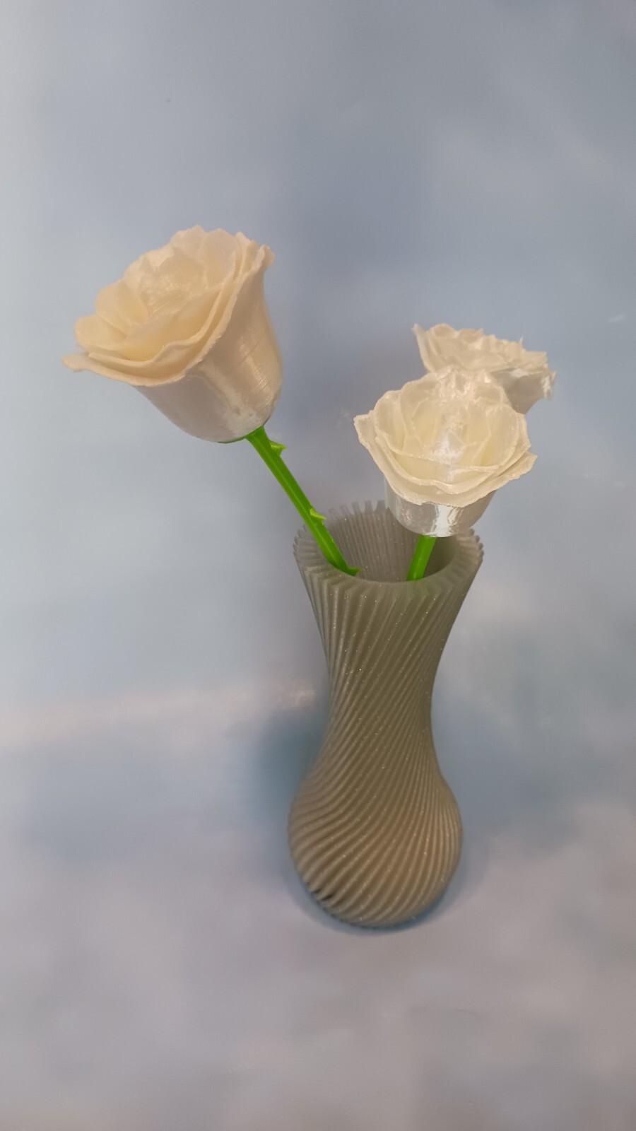 Mother’s Day Flowers Roses w/Vase 3D printed 3 Rose colors 2 color vases