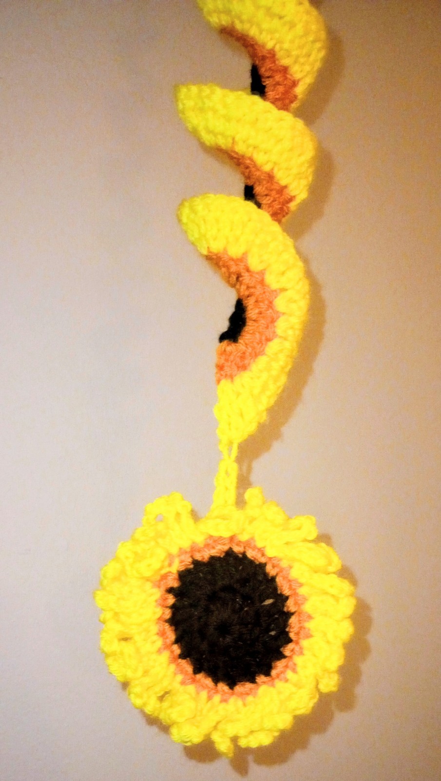 Crochet Sunflower Spinner Home and Garden Decor