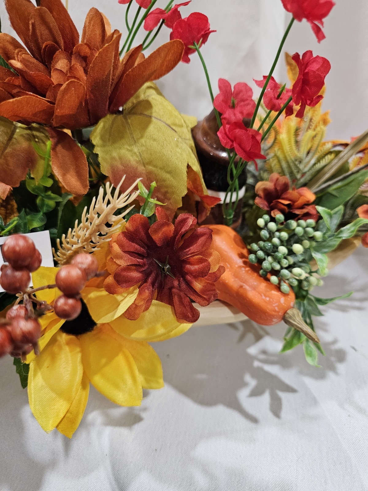 Artificial Flower Arrangement THANKSGIVING Pilgrams, Pumpkins 16″ wide 11″ tall