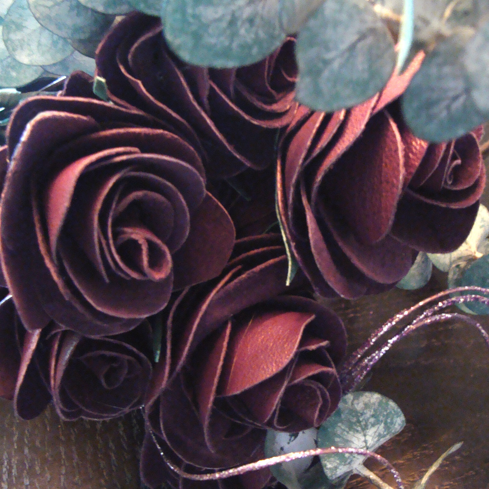 D’AGOSTINO HANDCRAFTED RED LEATHER ROSES BUY 1, 3, 6, 12. ALSO BLACK OR PURPLE.