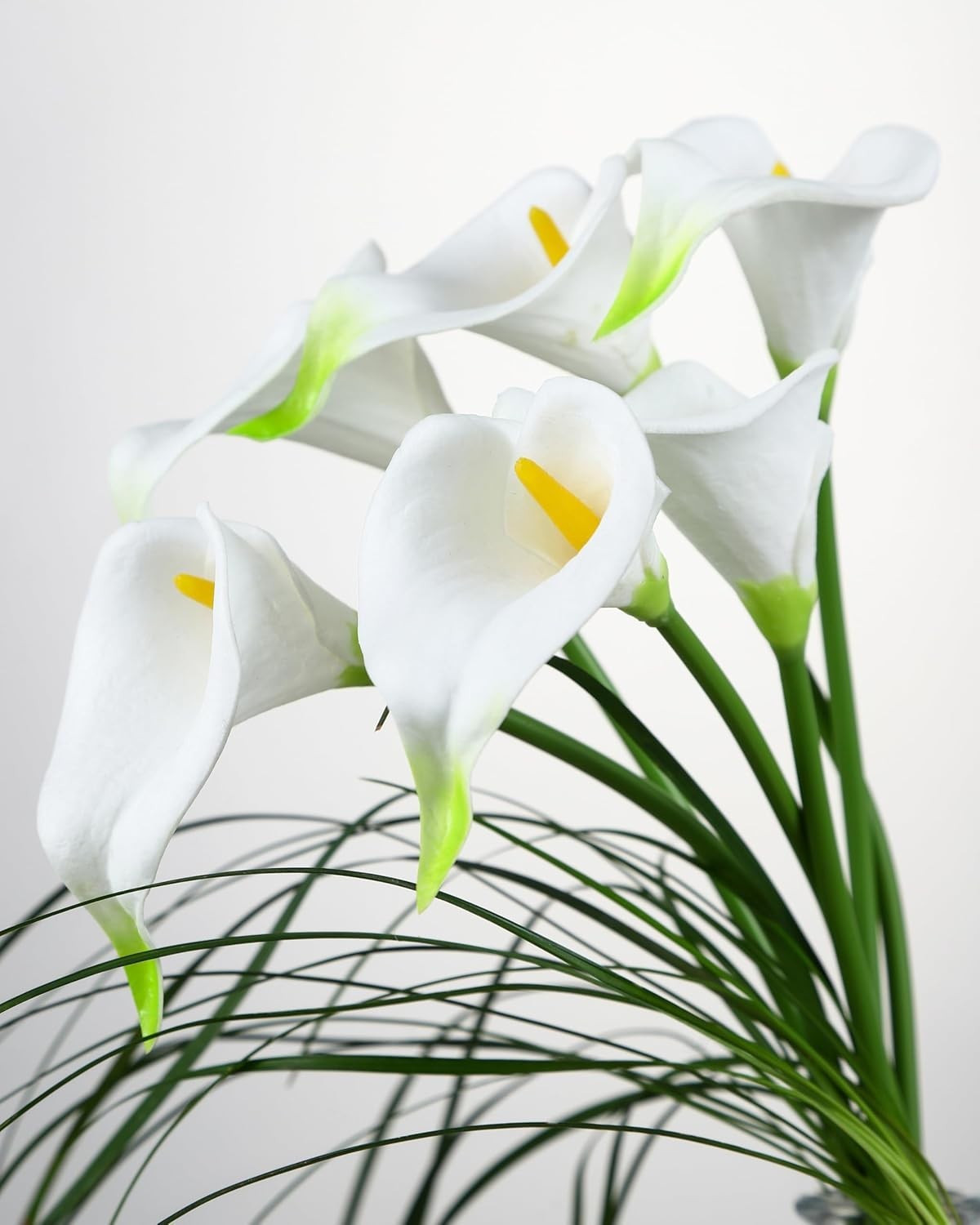 12 Stunning Artificial Calla Lily Flowers – Ideal for Home & Event Arrangements