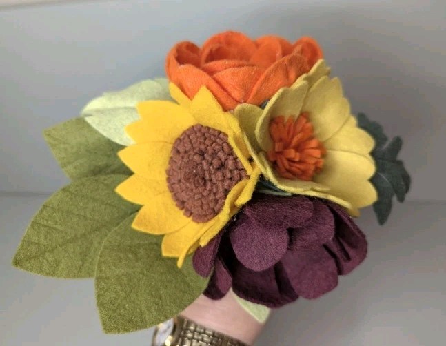 Beautiful Hand Cut Wool Blend Felt Flower Bouquet Gift Wrapped/Great Gift Idea!