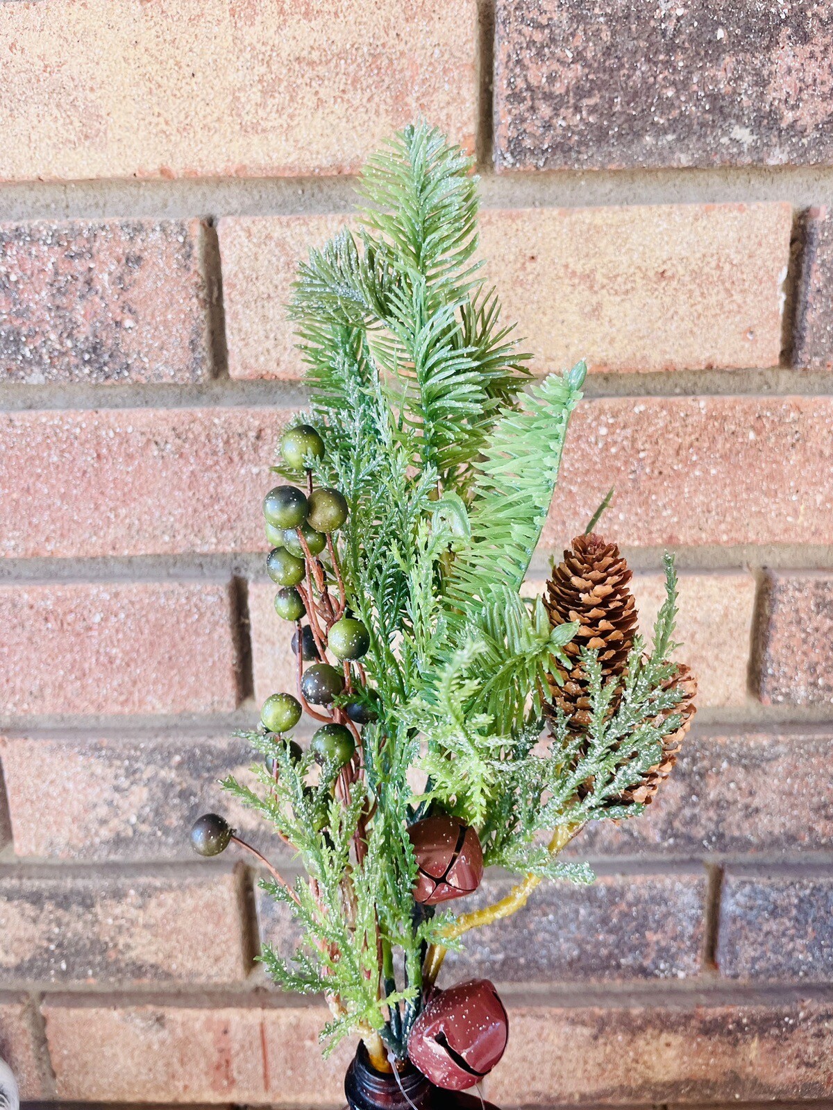 Pine, Bells, And Berries Pick