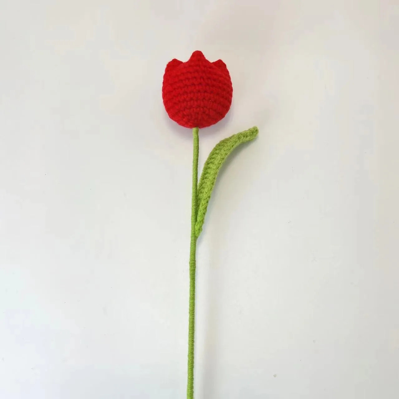 1PC Knitted Flower Tulips Fake Flowers Bouquet Wedding Decoration Hand Crochet W