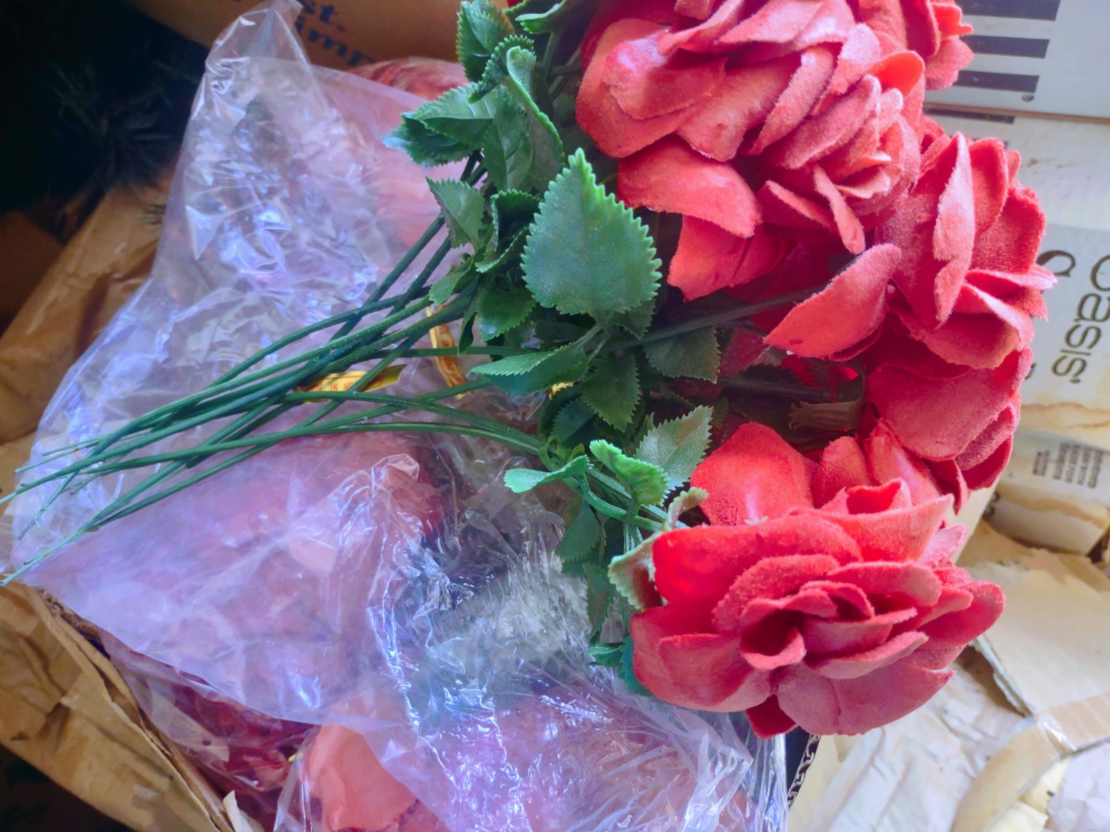 1 Dozen Vintage 1960s Plastic Roses, 12″ Velvet Flocked, Clay Brick Red 12 Stems