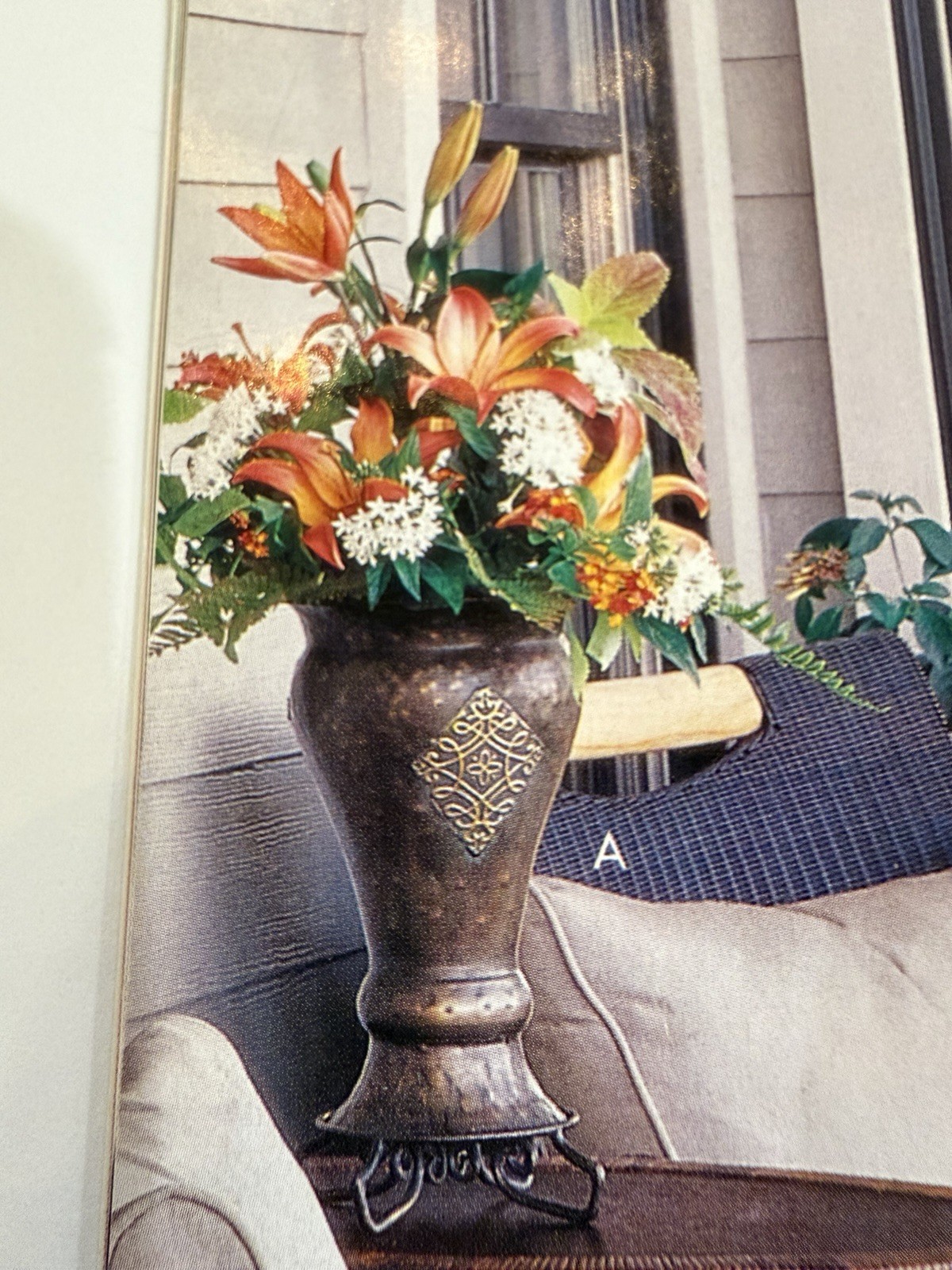 Southern Living at Home Fairmont Urn 40888
