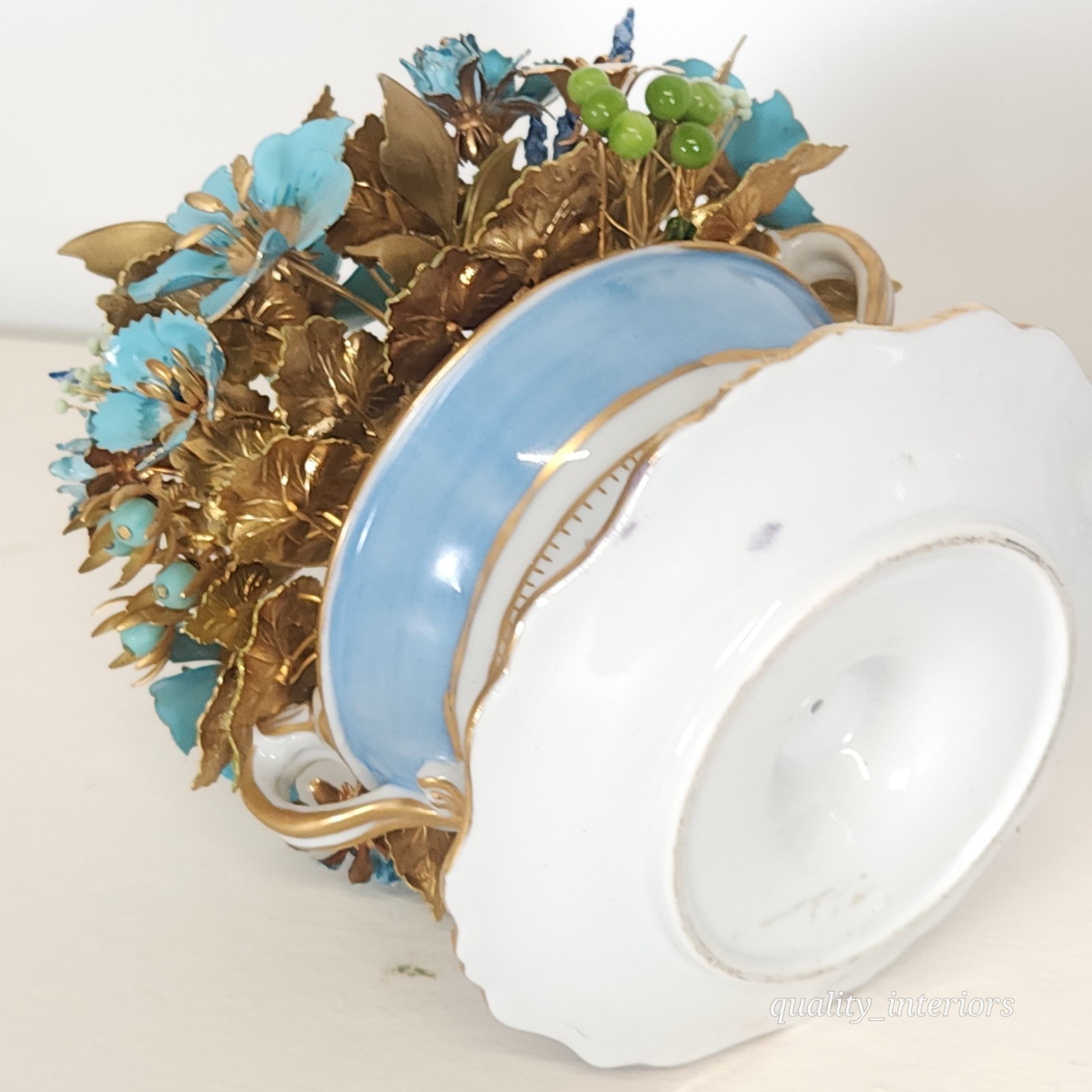 Pair Jane Hutcheson for Gorham Blue 2 Handled Teacup & Saucer Floral Arrangement