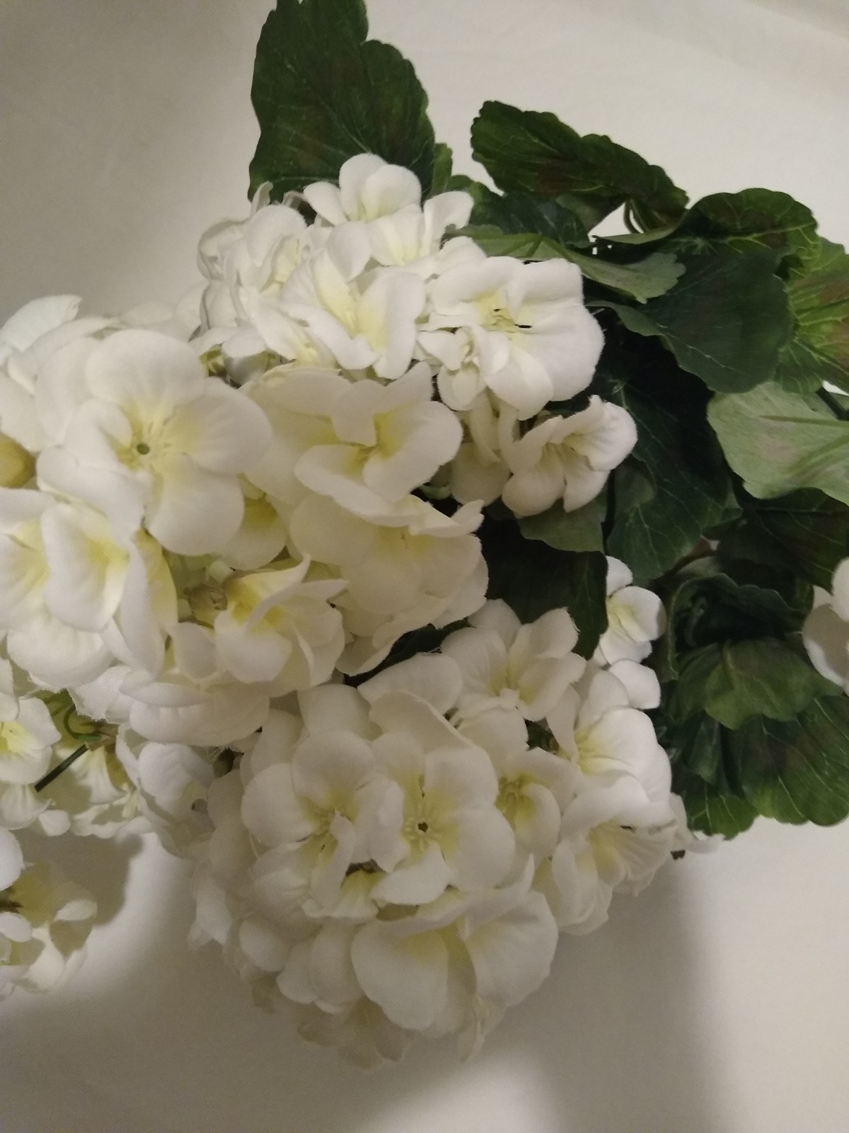 Artificial Flowers White Floral Stems 4 Garden Decor Gardening Nature Theme