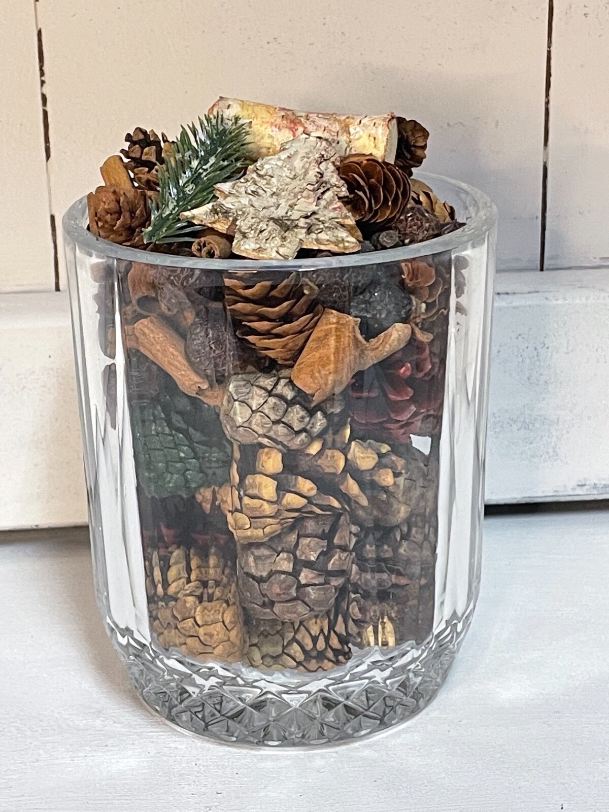 12 oz BOWL FILLERS Pinecones Cinnamon Wood Brown Red Green Rustic Fall Christmas