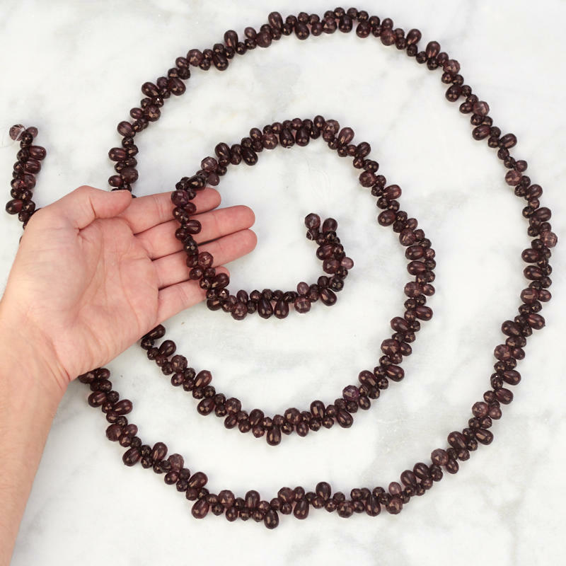 Factory Direct Craft Decorative Chocolate Brown Acrylic Cluster Bead Garlan